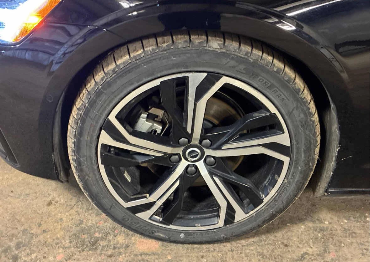 Volvo S60 Plus Dark Theme/Keyless/ПАНОРАМА/CARFAX, снимка 7 - Автомобили и джипове - 55217956