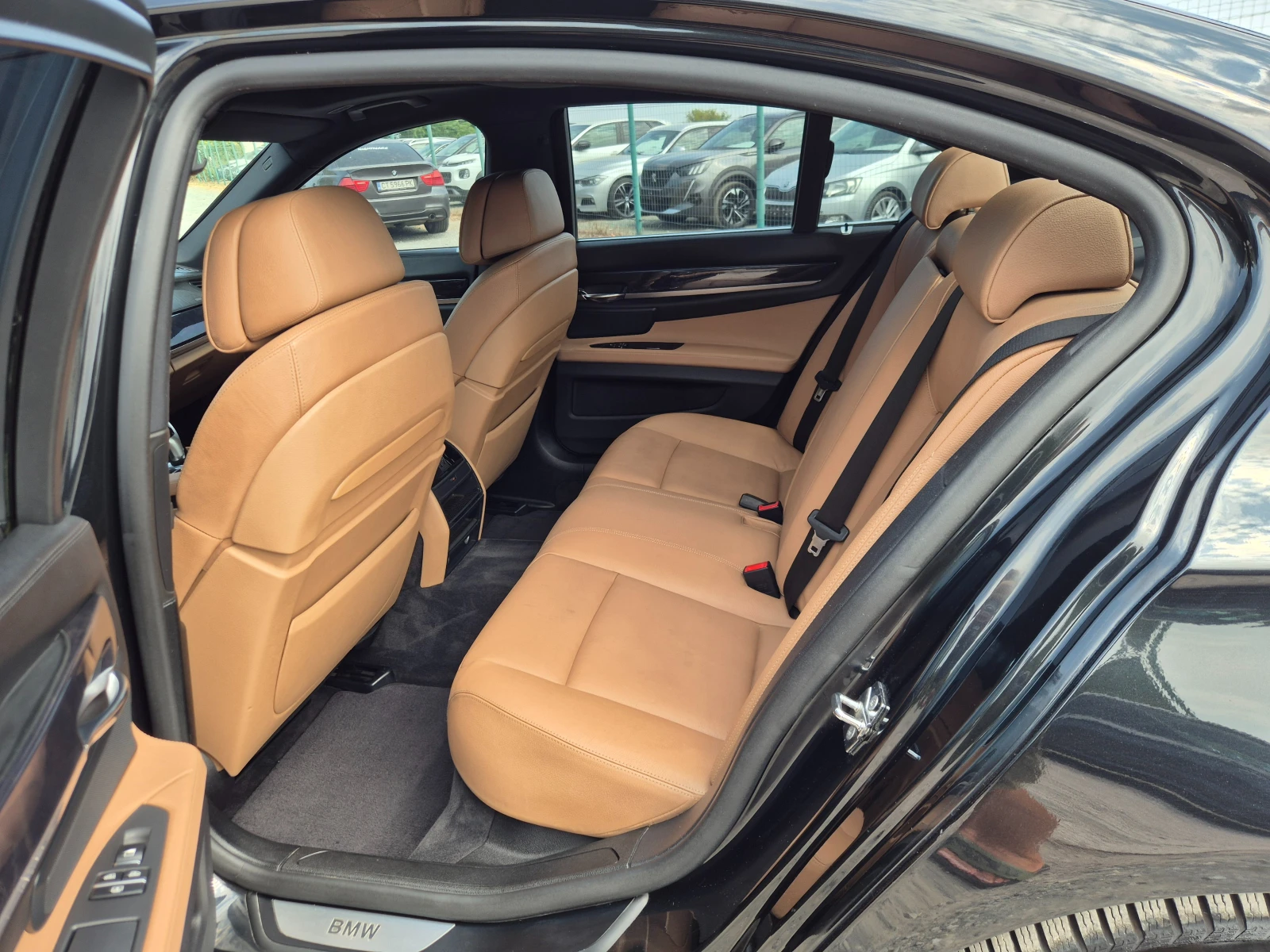 BMW 730 d, снимка 12 - Автомобили и джипове - 55799717