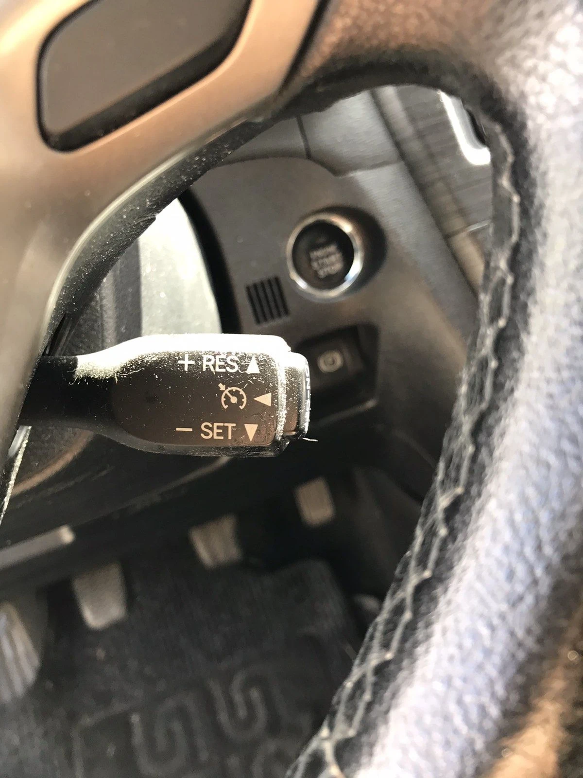Toyota Avensis 2.2D4D, снимка 5 - Автомобили и джипове - 56168108