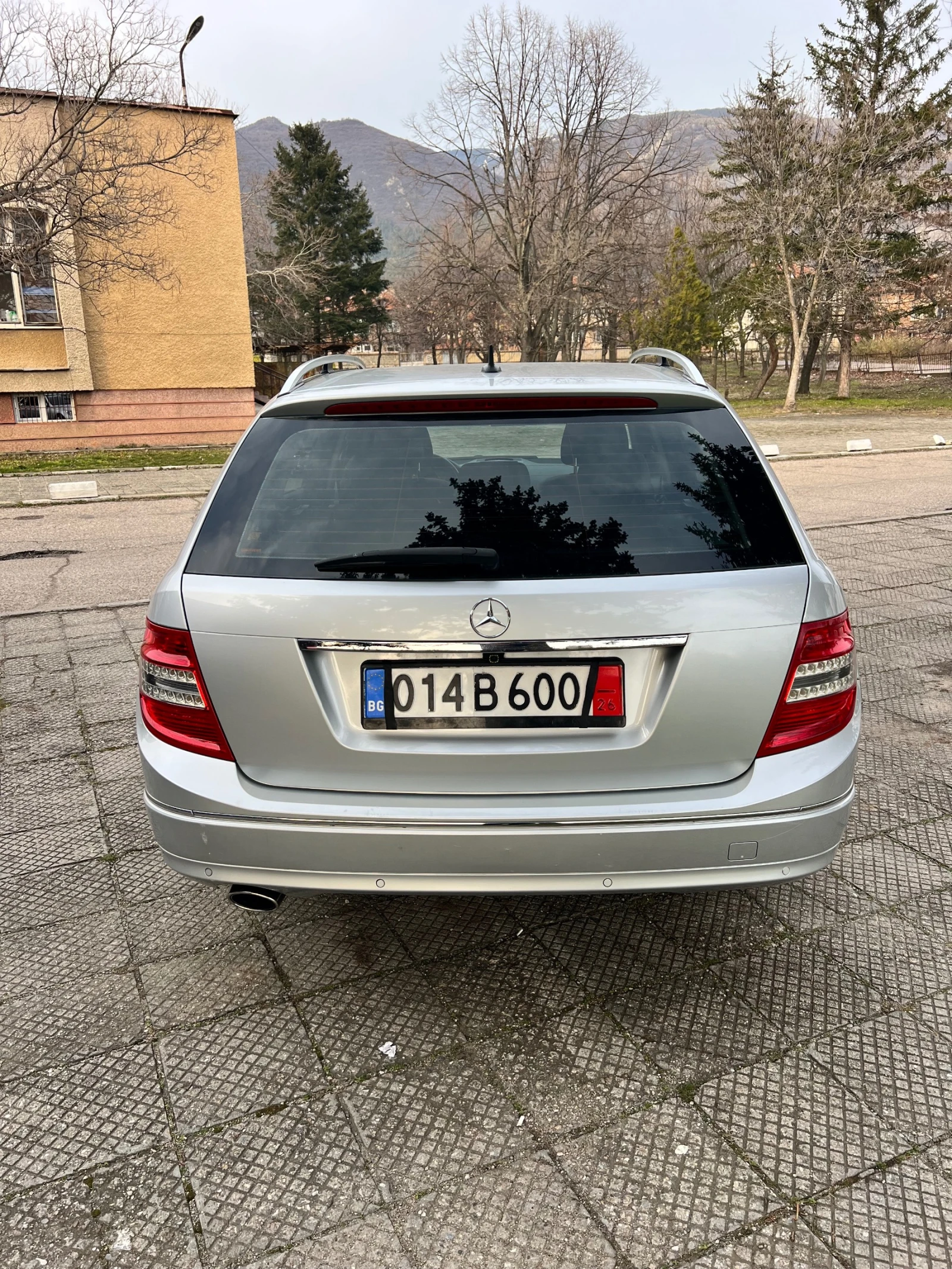 Mercedes-Benz C 220 -2.2 CDI AVANGARDE/AUTOMATIC/OM 646    , снимка 6 - Автомобили и джипове - 56266895