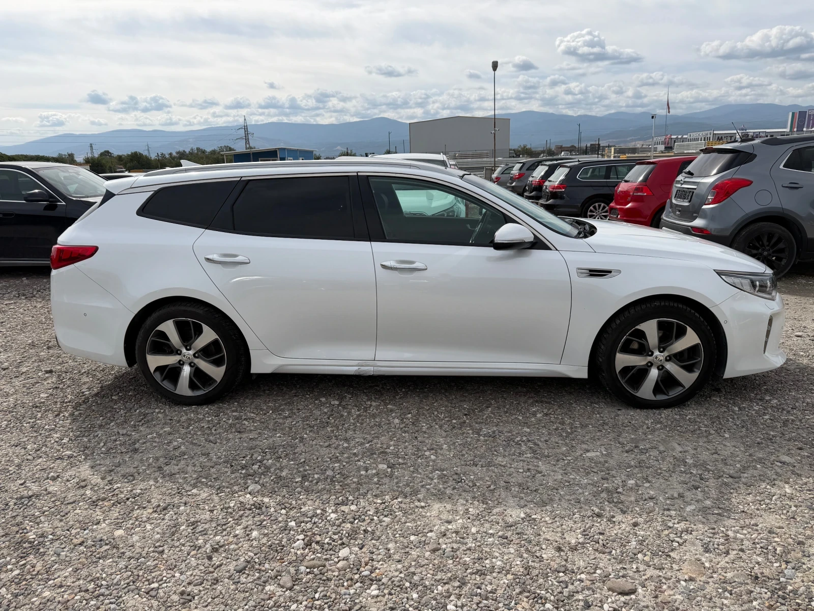 Kia Optima 1.7 CRDI GT LINE MEMORY| ПАМЕТ| Ел.Пакет| Камера| , снимка 4 - Автомобили и джипове - 56279227