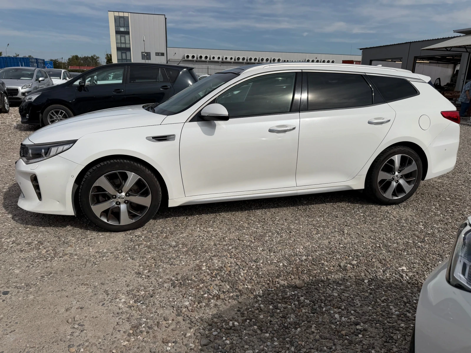 Kia Optima 1.7 CRDI GT LINE MEMORY| ПАМЕТ| Ел.Пакет| Камера| , снимка 8 - Автомобили и джипове - 56279227