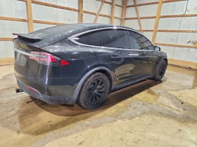 Tesla Model X 75D AWD, снимка 3
