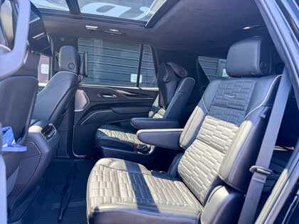Cadillac Escalade V 4WD, снимка 16 - Автомобили и джипове - 54557286