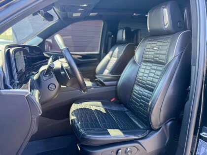 Cadillac Escalade V 4WD, снимка 13 - Автомобили и джипове - 54557286