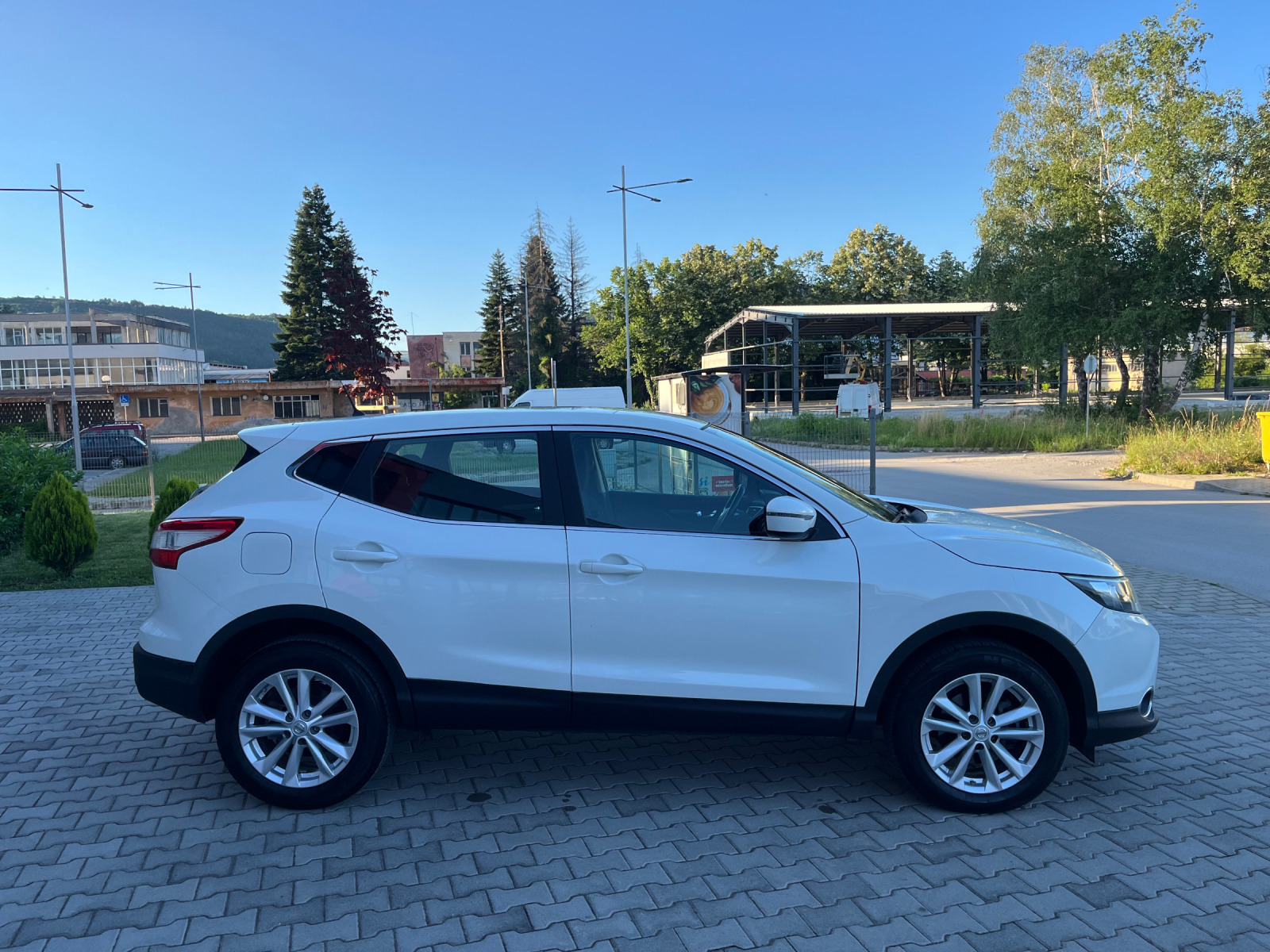 Nissan Qashqai 1.5 dci 110k.c. * Navi * Kamera * Bluetooth  - изображение 6