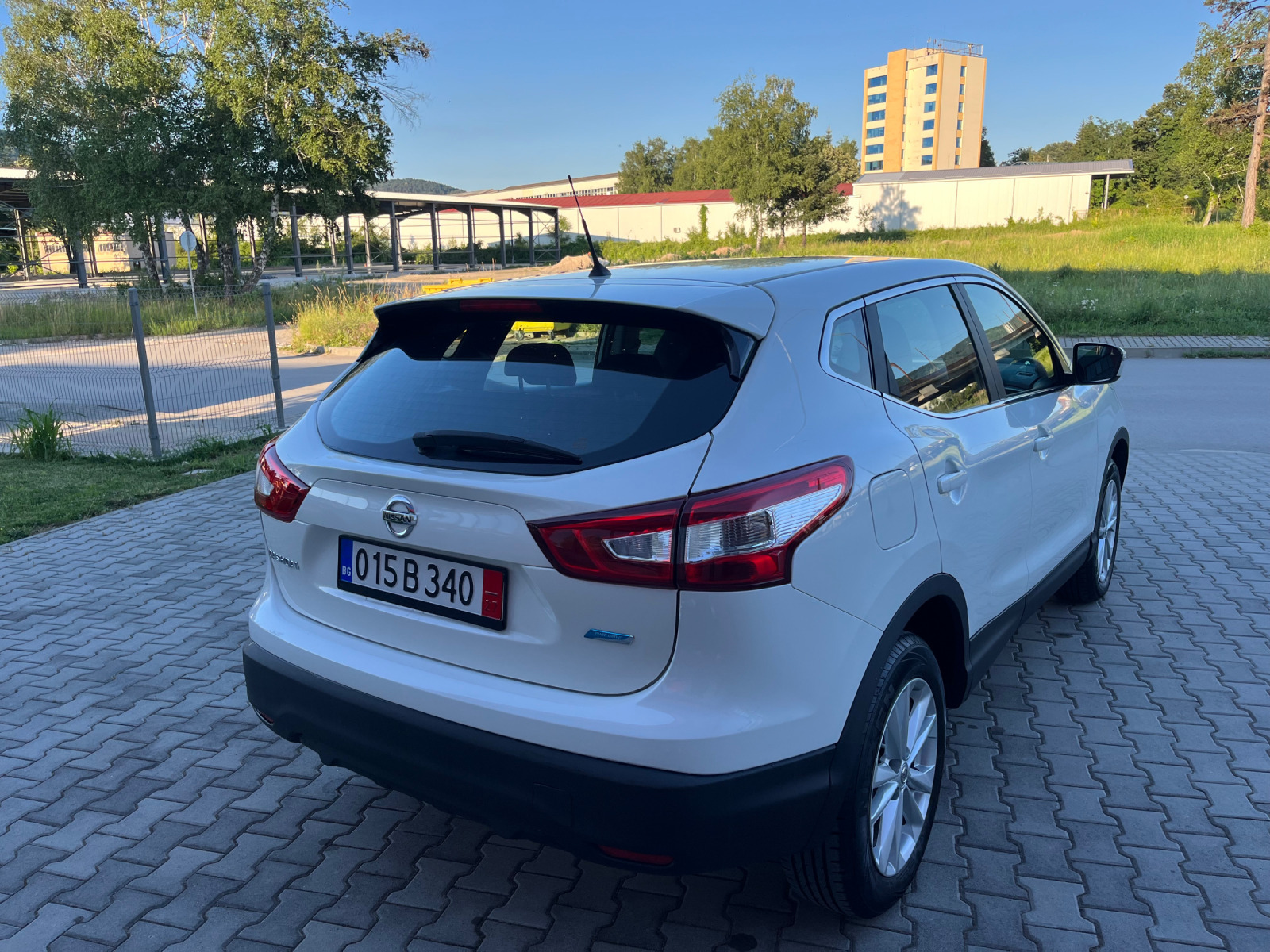 Nissan Qashqai 1.5 dci 110k.c. * Navi * Kamera * Bluetooth  - изображение 5