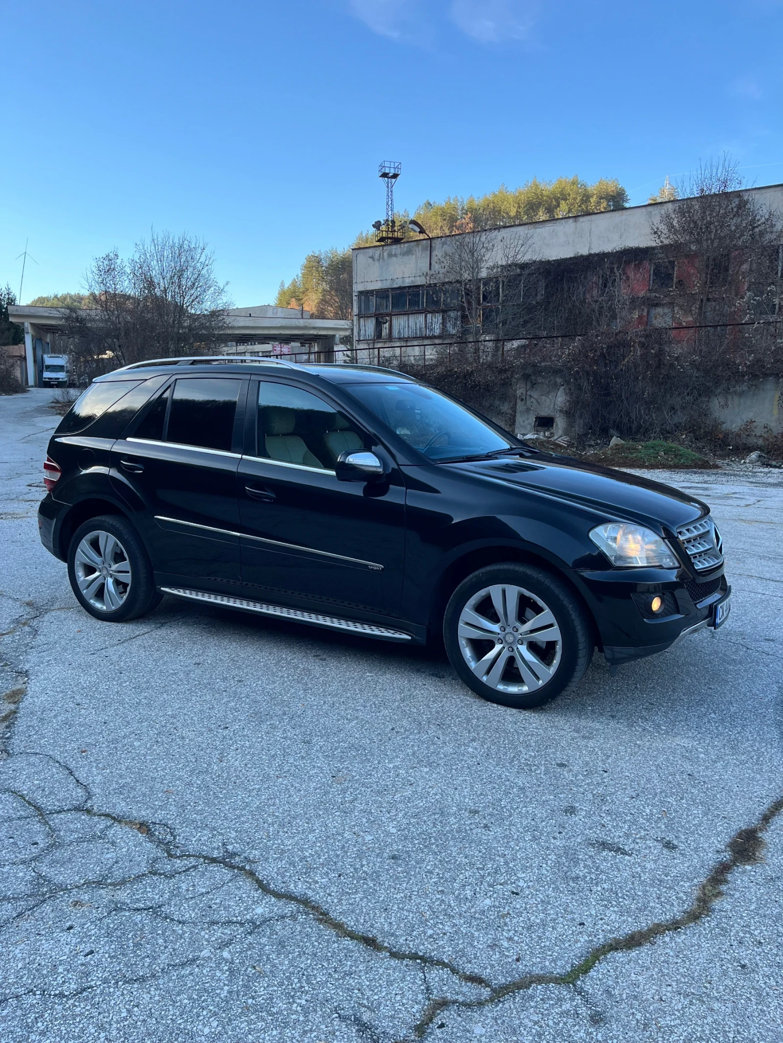 Mercedes-Benz ML 350  - изображение 4