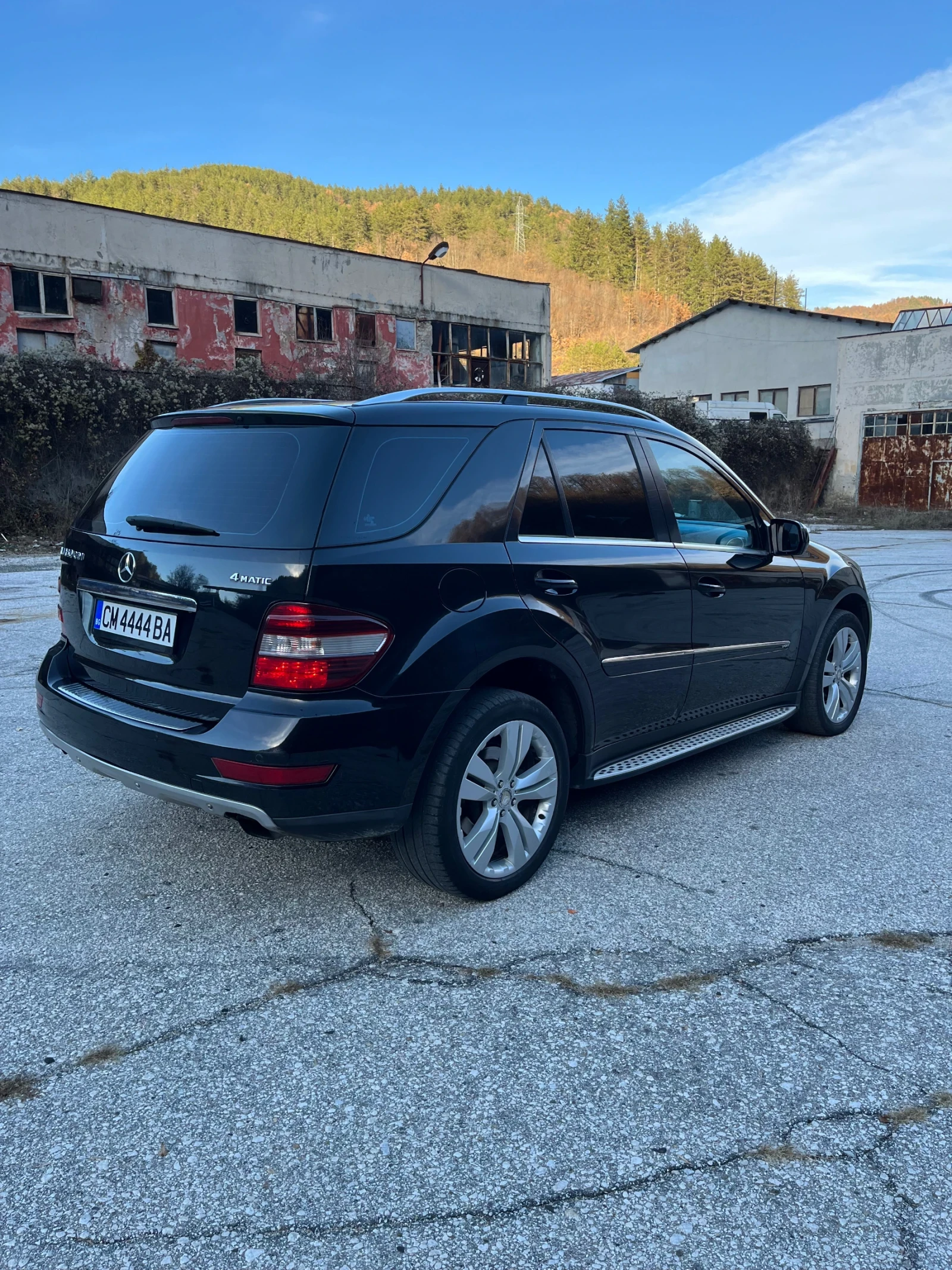 Mercedes-Benz ML 350  - изображение 5