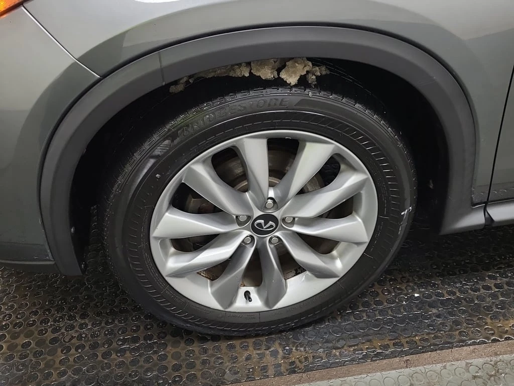 Infiniti QX50 ESSENTIAL  CARFAX | Mobile.bg � ����������� 17