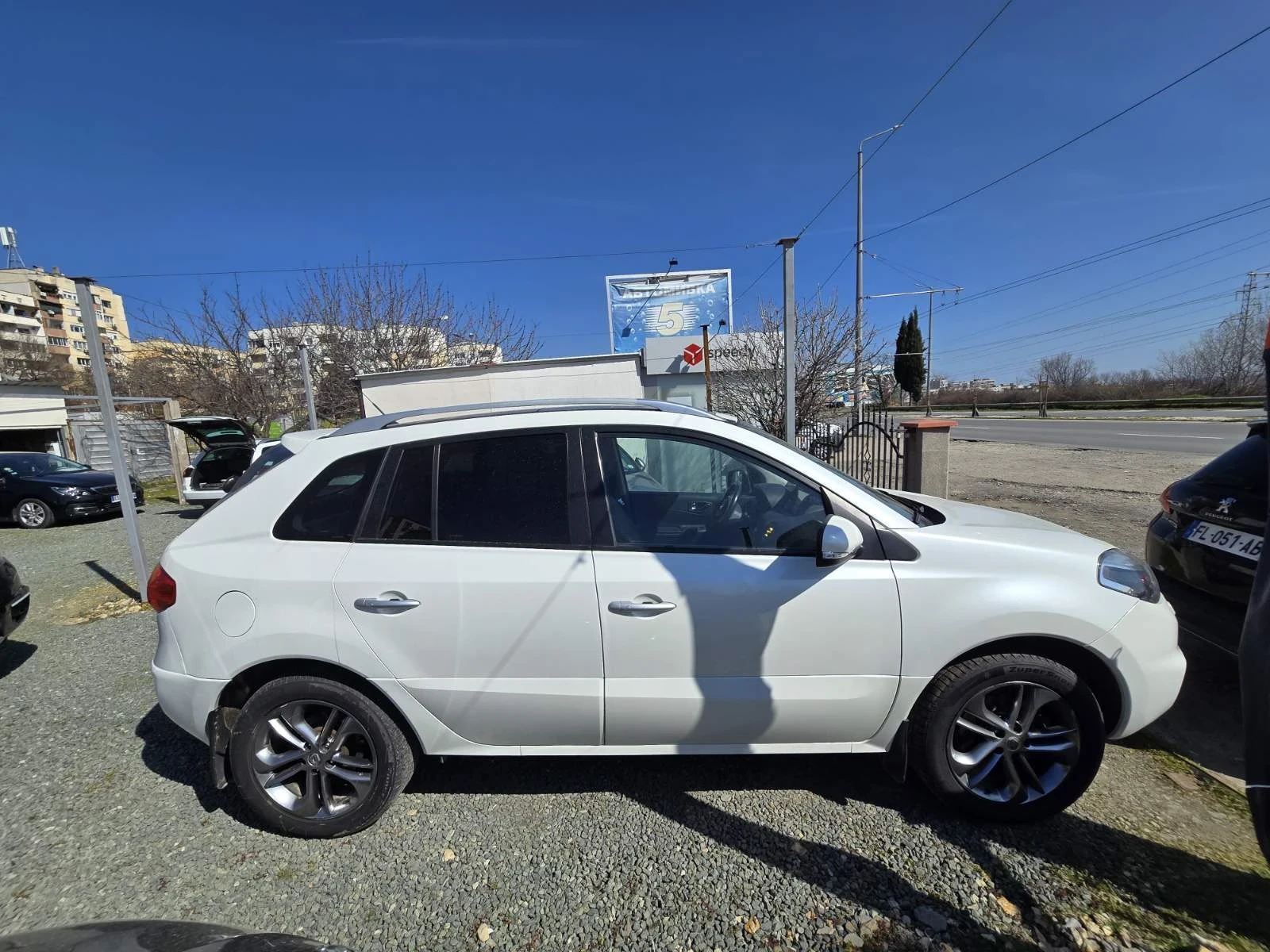 Renault Koleos, снимка 5 - Автомобили и джипове - 53607754