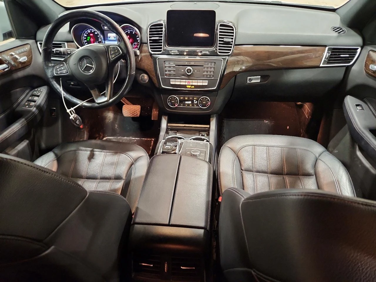 Mercedes-Benz GLE 350 4MATIC, снимка 8 - Автомобили и джипове - 53935723