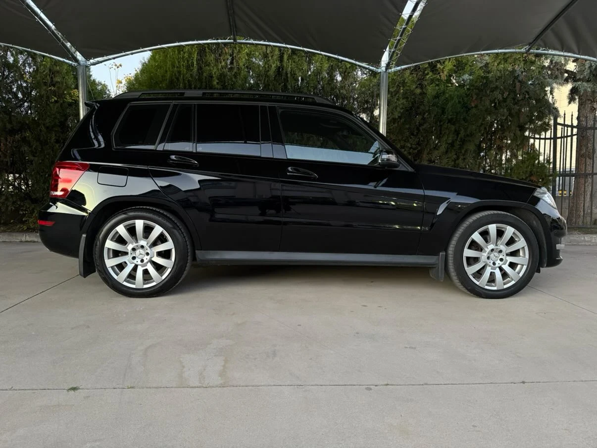 Mercedes-Benz GLK GLK350 4 Matic Shadow Line, снимка 12 - Автомобили и джипове - 54296422
