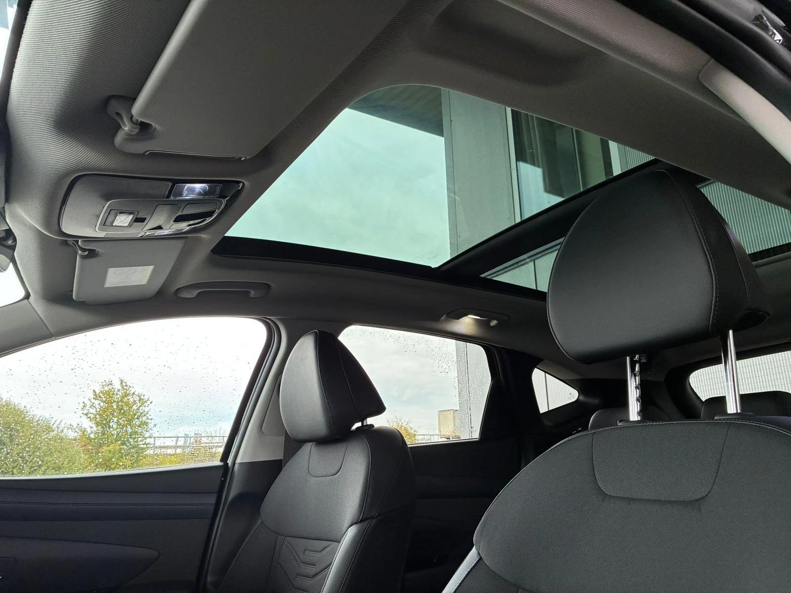 Hyundai Tucson  GDI Premium, снимка 10 - Автомобили и джипове - 54356297