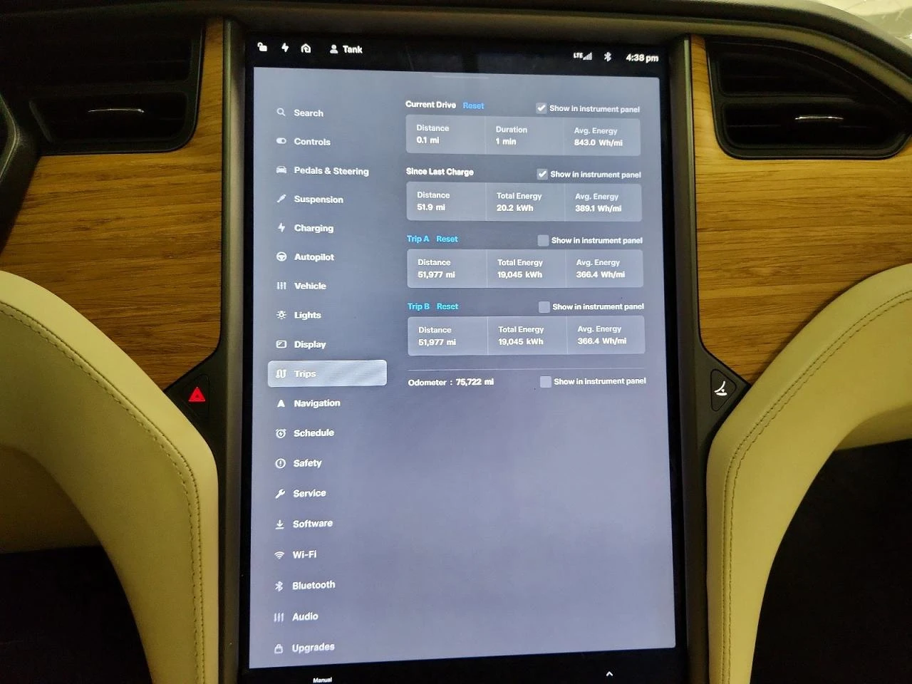 Tesla Model X 75D AWD, снимка 9 - Автомобили и джипове - 54557981