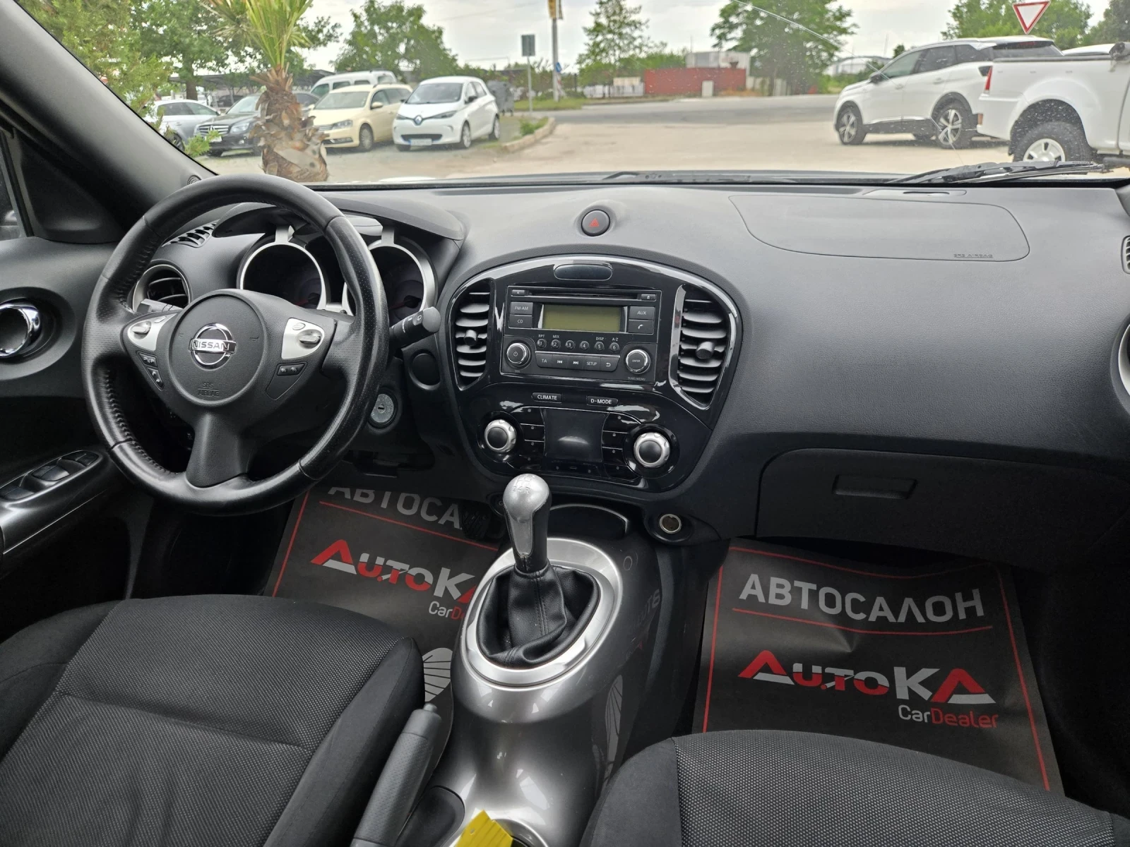 Nissan Juke 1.6i-117кс= КЛИМАТРОНИК= АВТОПИЛОТ= EURO 5A, снимка 13 - Автомобили и джипове - 54743538
