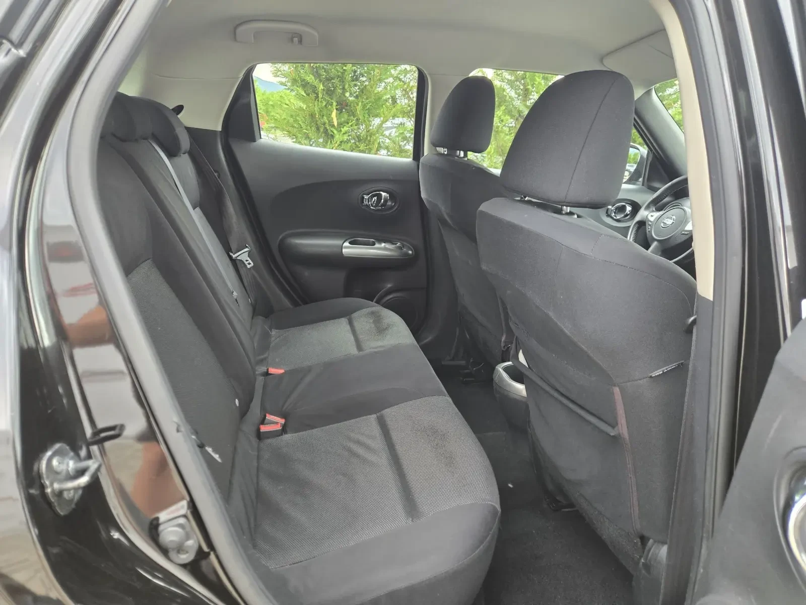 Nissan Juke 1.6i-117кс= КЛИМАТРОНИК= АВТОПИЛОТ= EURO 5A, снимка 14 - Автомобили и джипове - 54743538