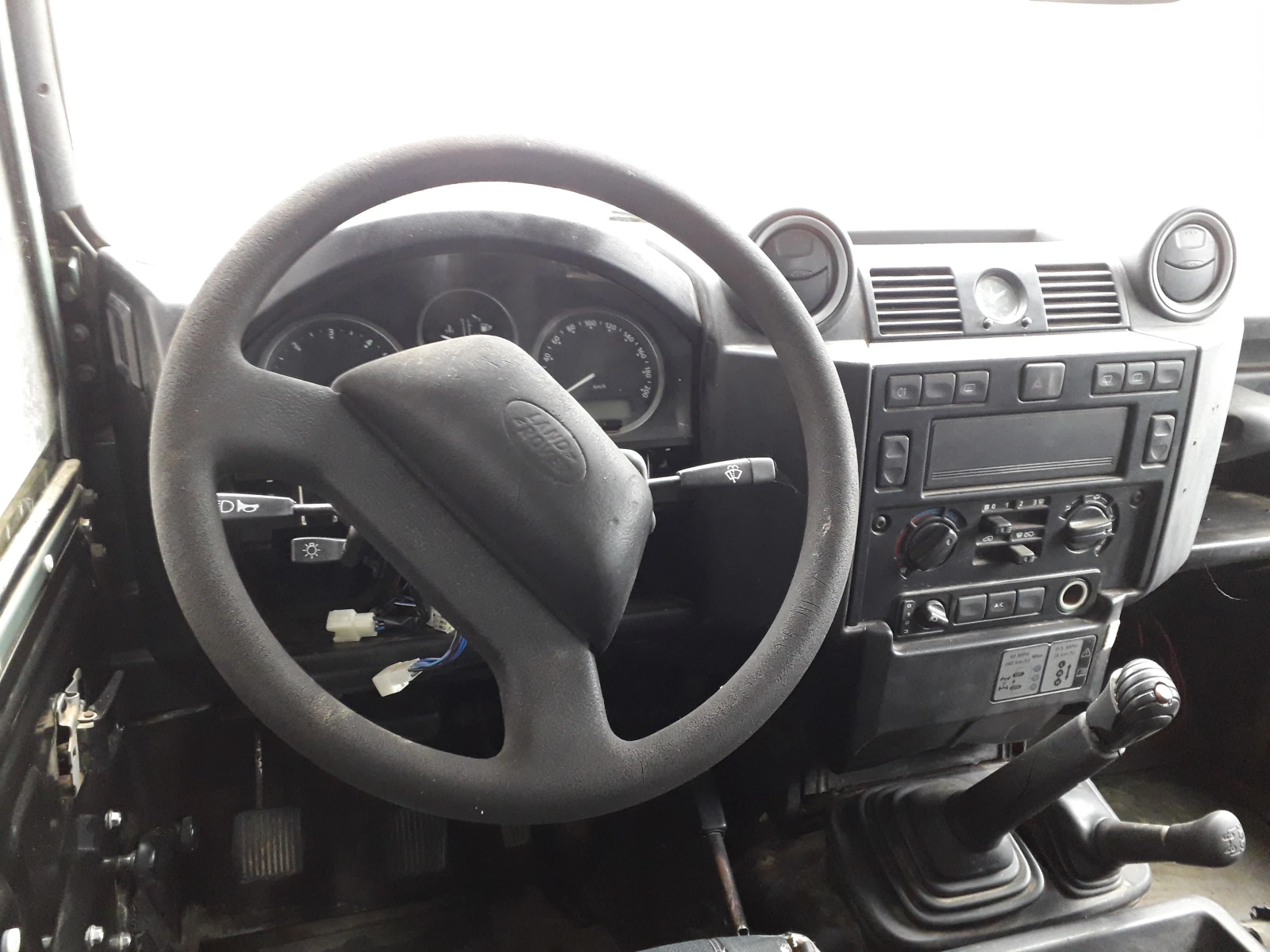 Land Rover Defender 110, снимка 10 - Автомобили и джипове - 54781346