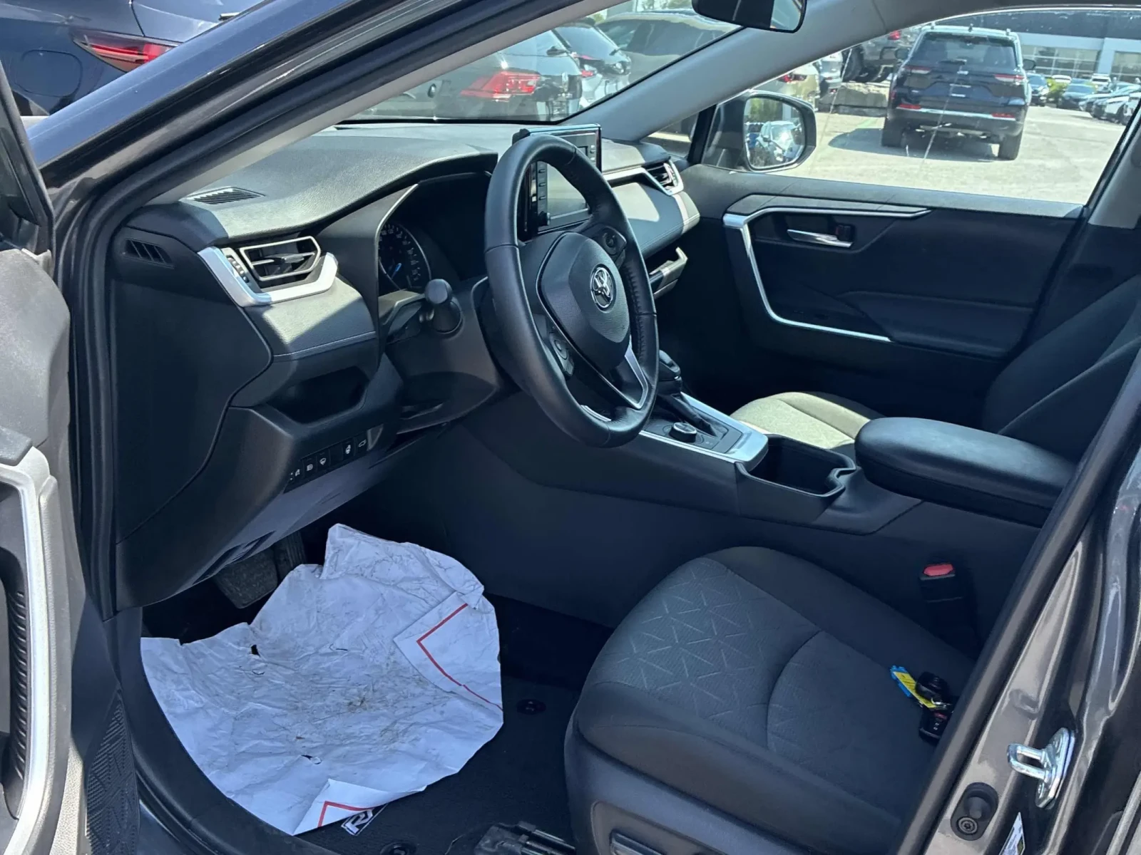 Toyota Rav4 Hybrid XLE * ПАНОРАМА * CARFAX * АВТО КРЕДИТ, снимка 6 - Автомобили и джипове - 55100388