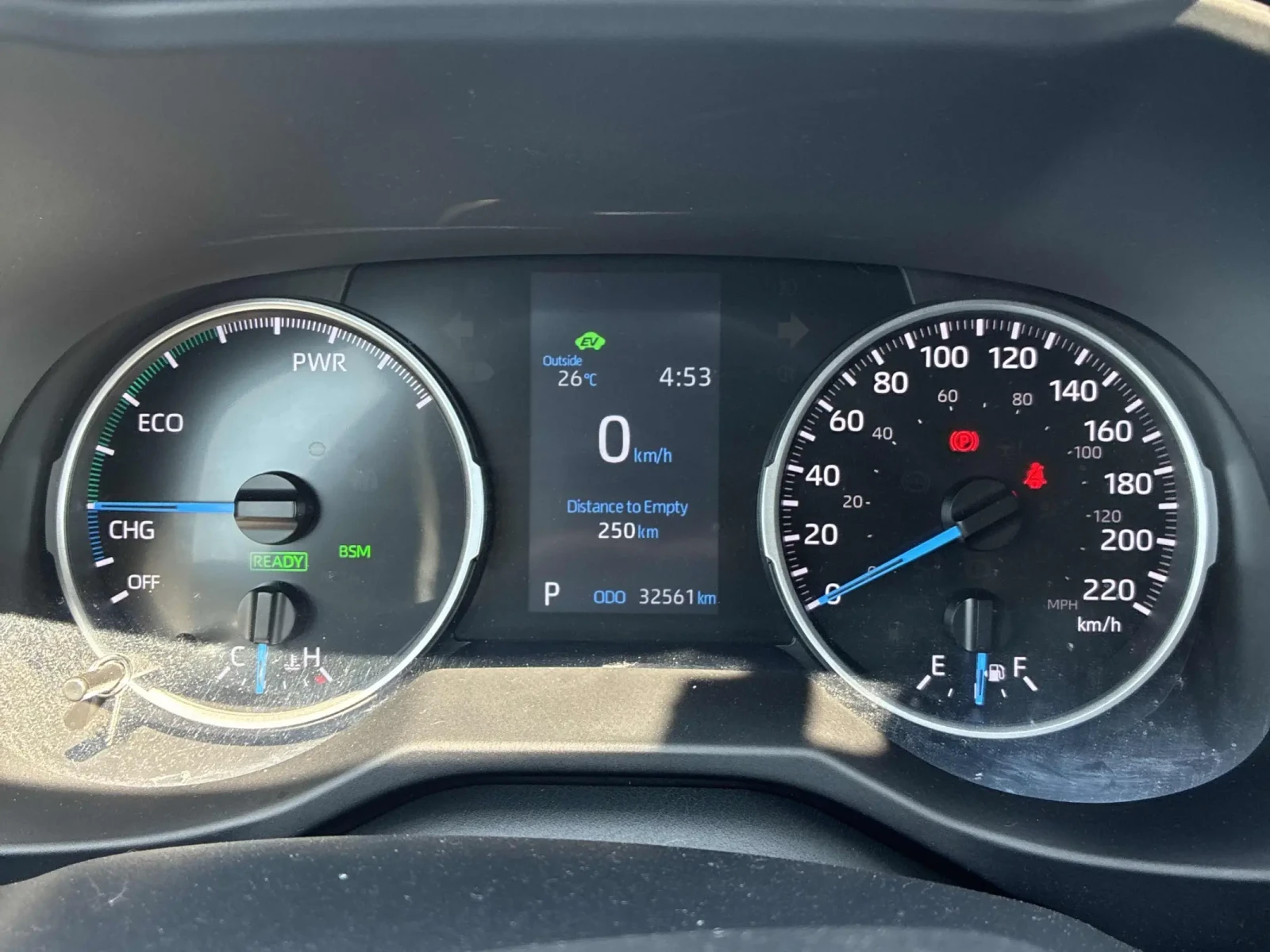 Toyota Rav4 Hybrid XLE * ПАНОРАМА * CARFAX * АВТО КРЕДИТ, снимка 8 - Автомобили и джипове - 55100388