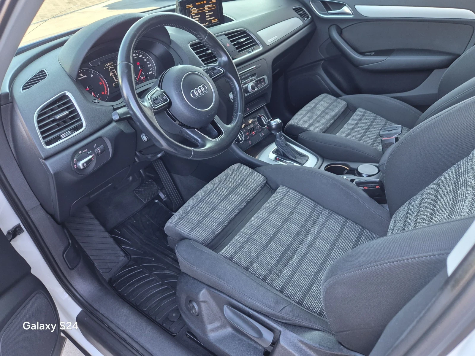 Audi Q3 2, 0TDI, 150hp qattro/face-lift top, снимка 9 - Автомобили и джипове - 55474459