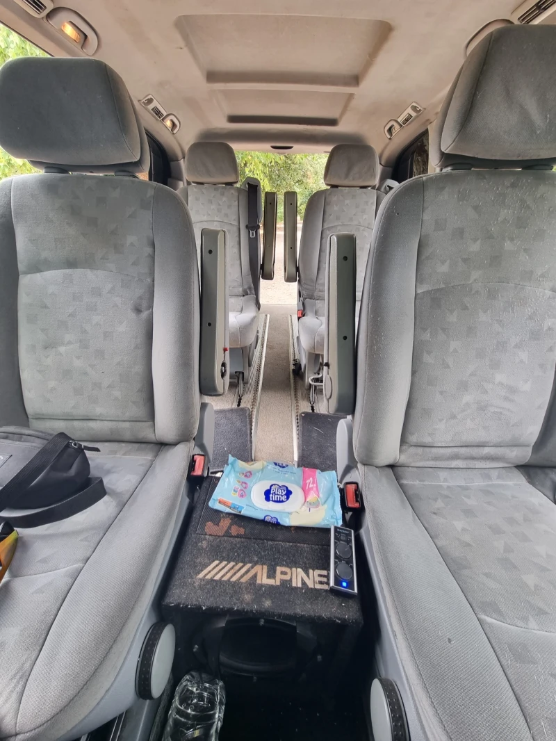 Mercedes-Benz Viano 2.2 CDI / 150 к.с., снимка 11 - Бусове и автобуси - 51265561