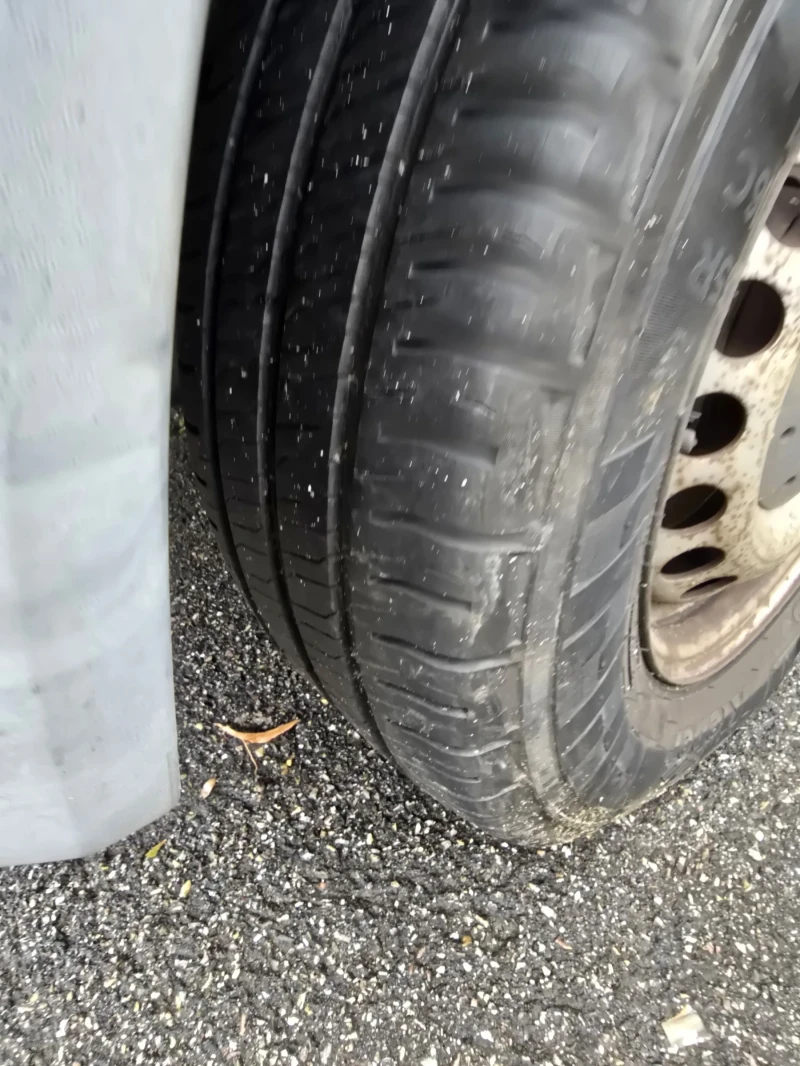 VW T5, снимка 4 - Бусове и автобуси - 52326423