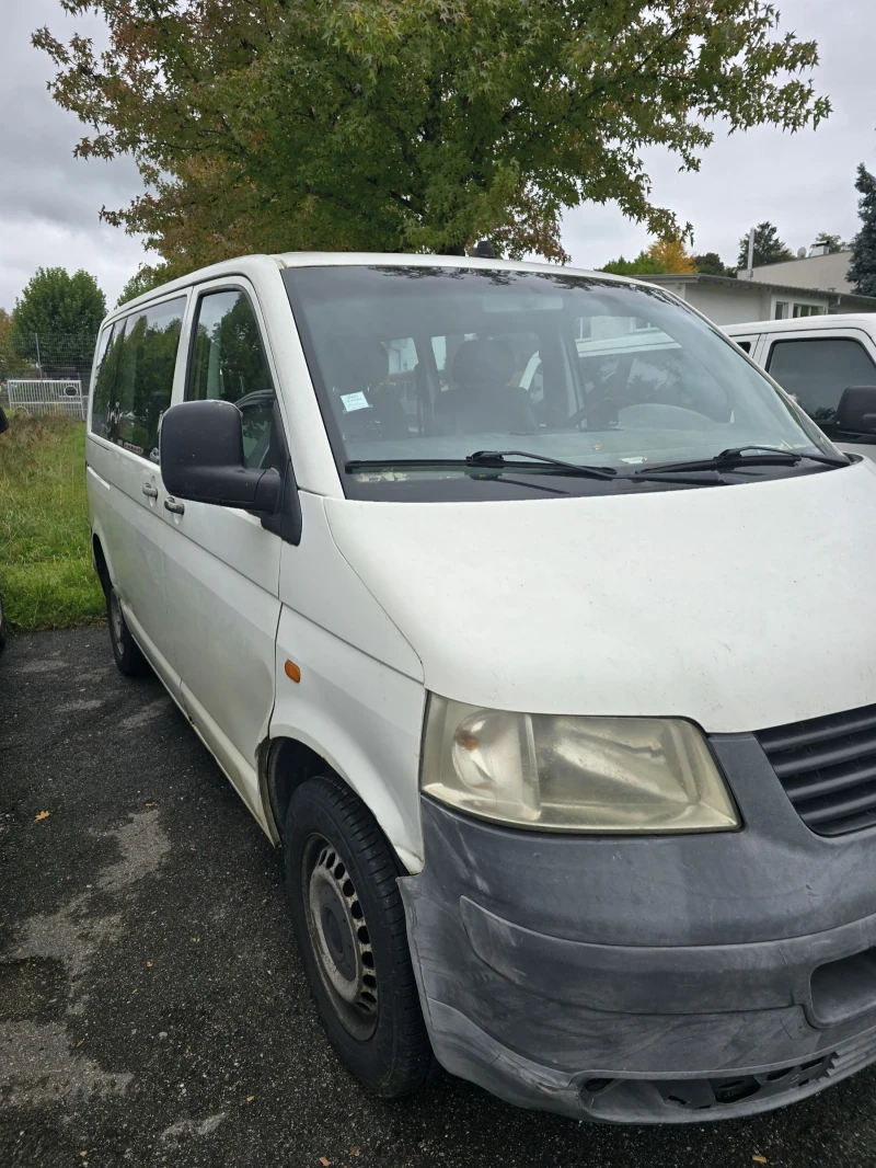 VW T5, снимка 2 - Бусове и автобуси - 52326423