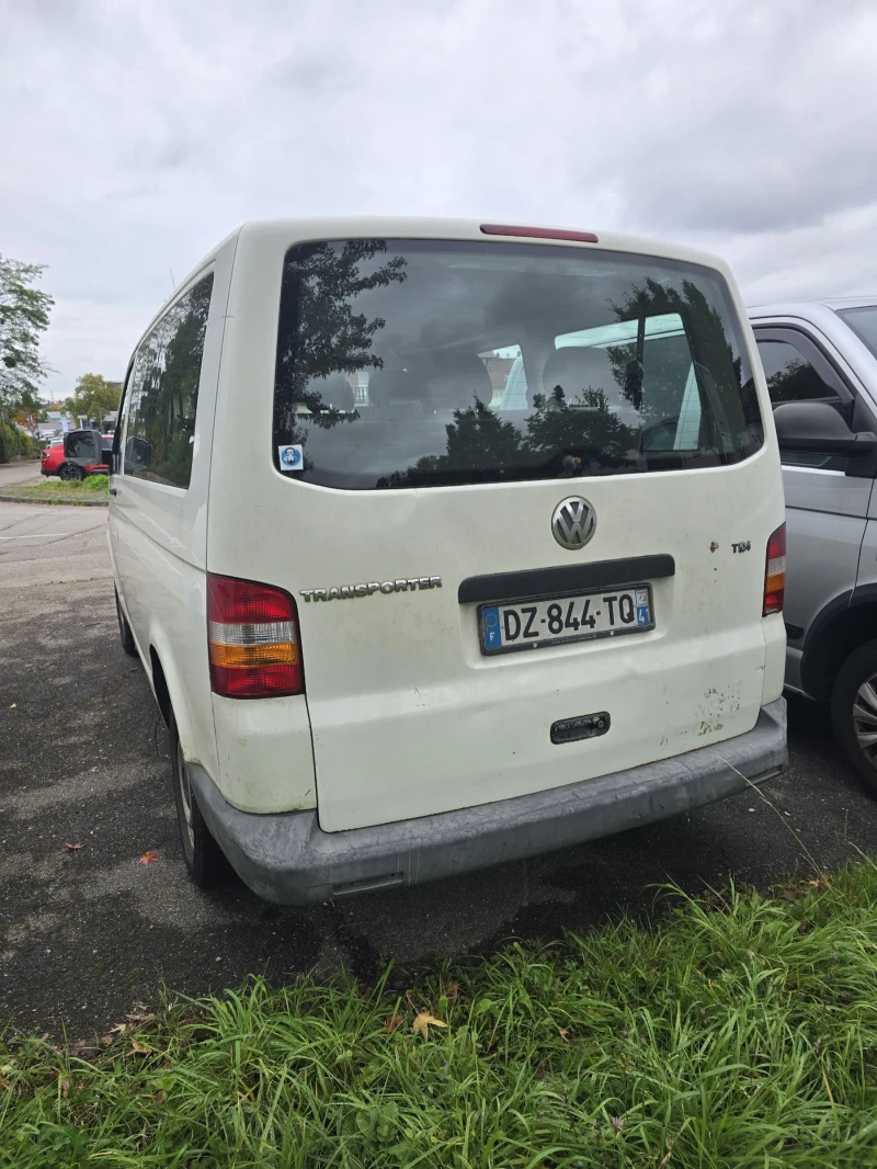 VW T5, снимка 6 - Бусове и автобуси - 52326423