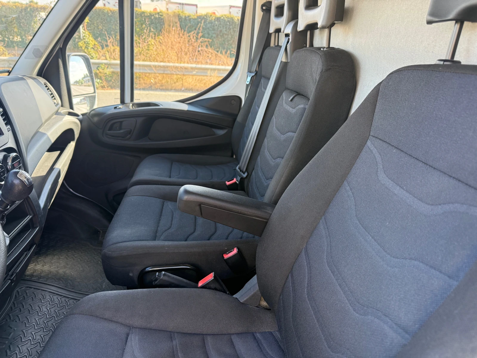 Iveco 35s16 KERSTNER+ Хладилен+ кат.Б+ Euro6B+ Климатроник, снимка 11 - Бусове и автобуси - 56293709