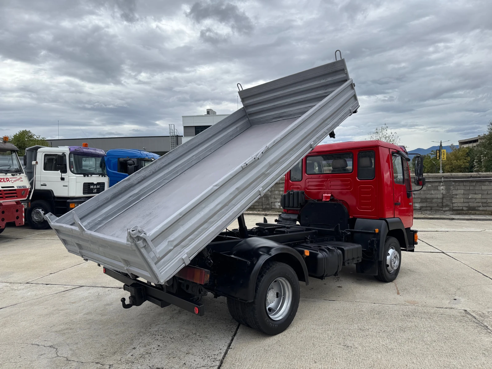 Man 8.163 тристранен самосвал 3.90м - изображение 4