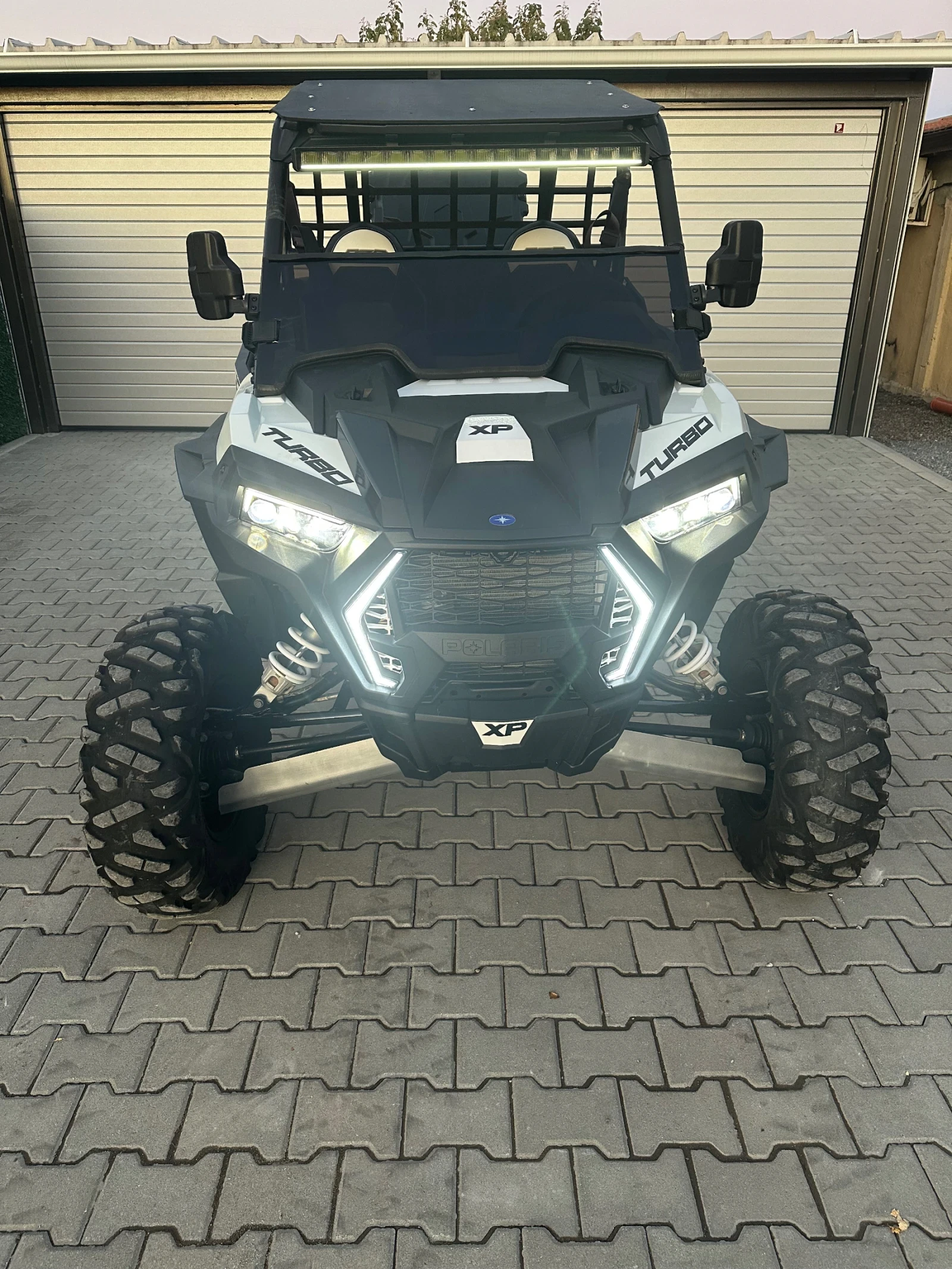 Polaris RZR XP 1000, снимка 1
