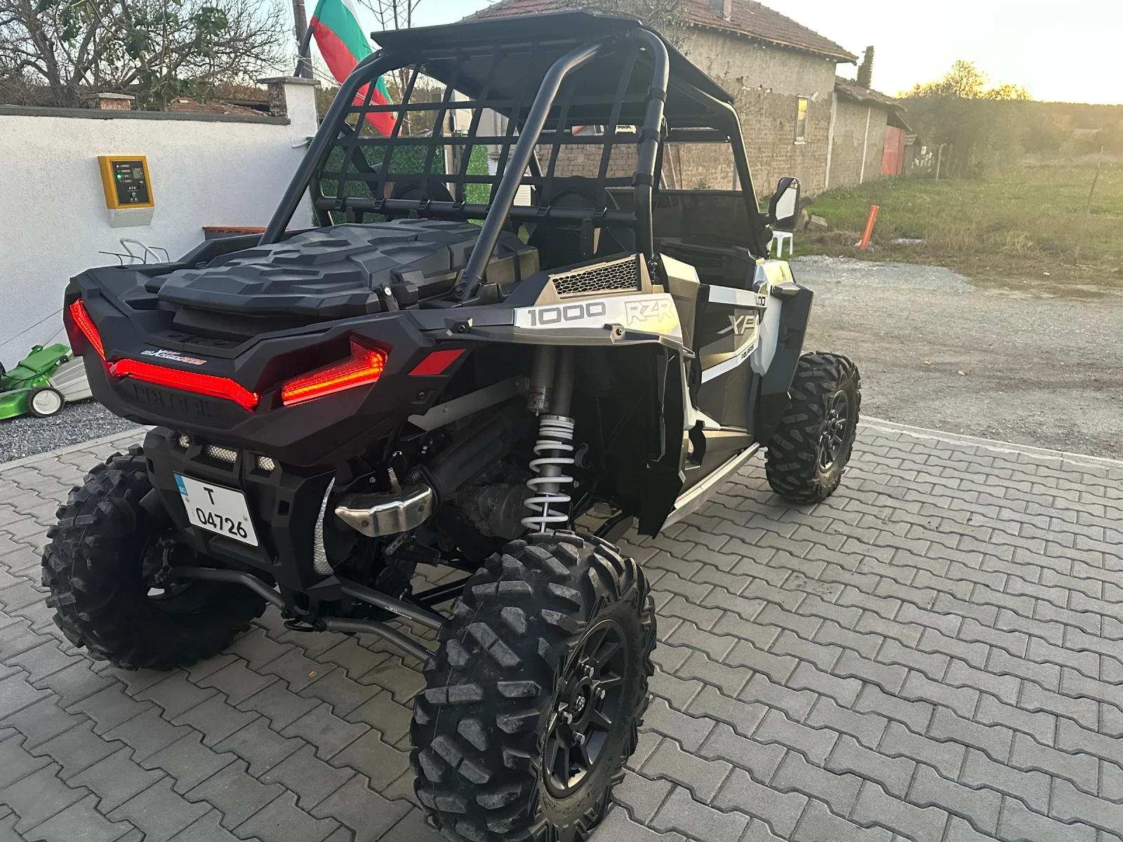 Polaris RZR XP 1000 - изображение 5