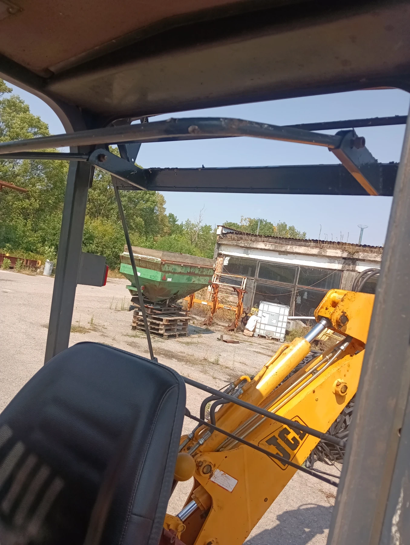Багер JCB 1CH Hf, снимка 14 - Индустриална техника - 55797966