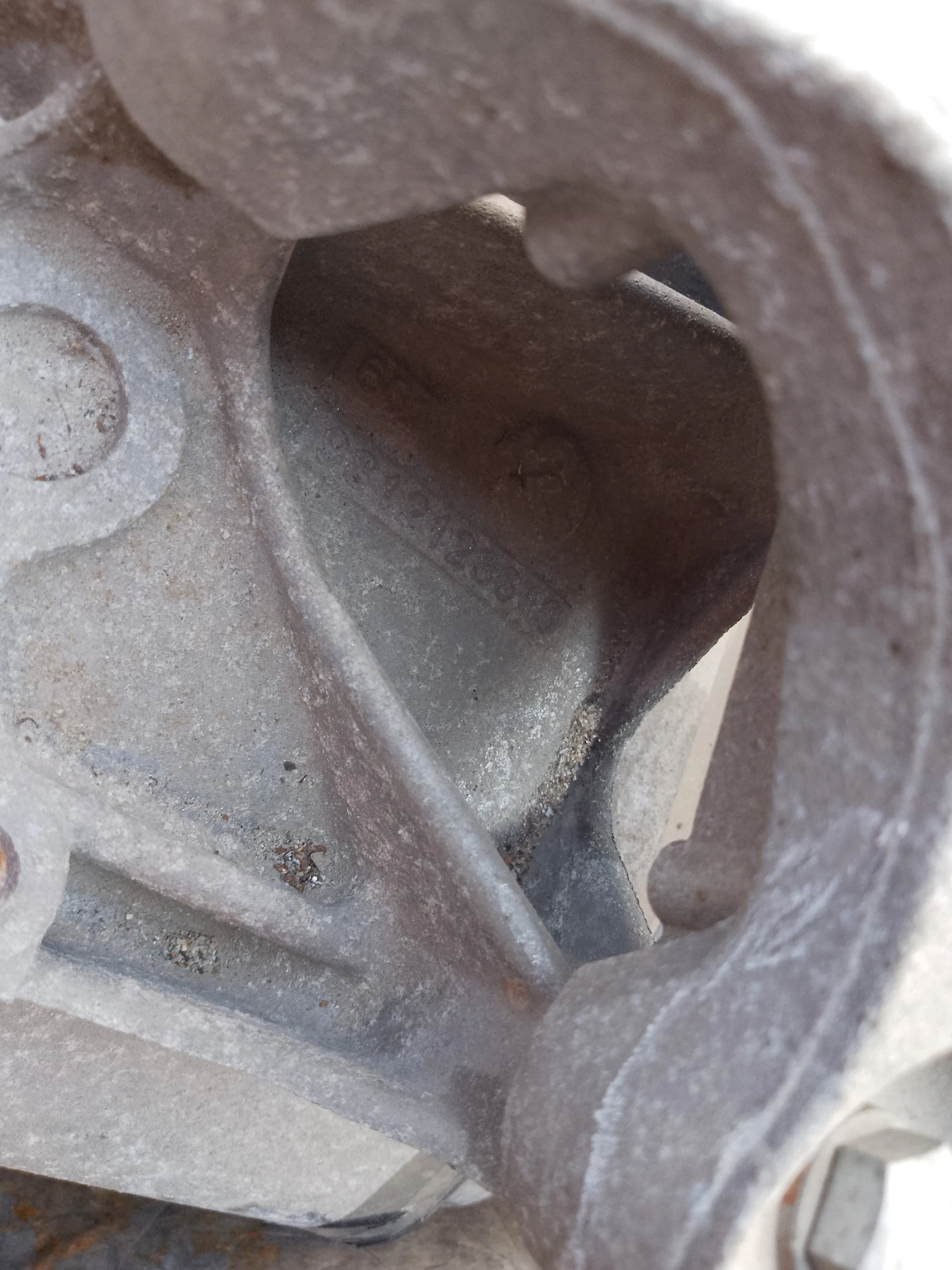 9812128610   5   3 1.2 2022 | Mobile.bg   3