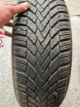 Гуми Зимни 195/65R15, снимка 3