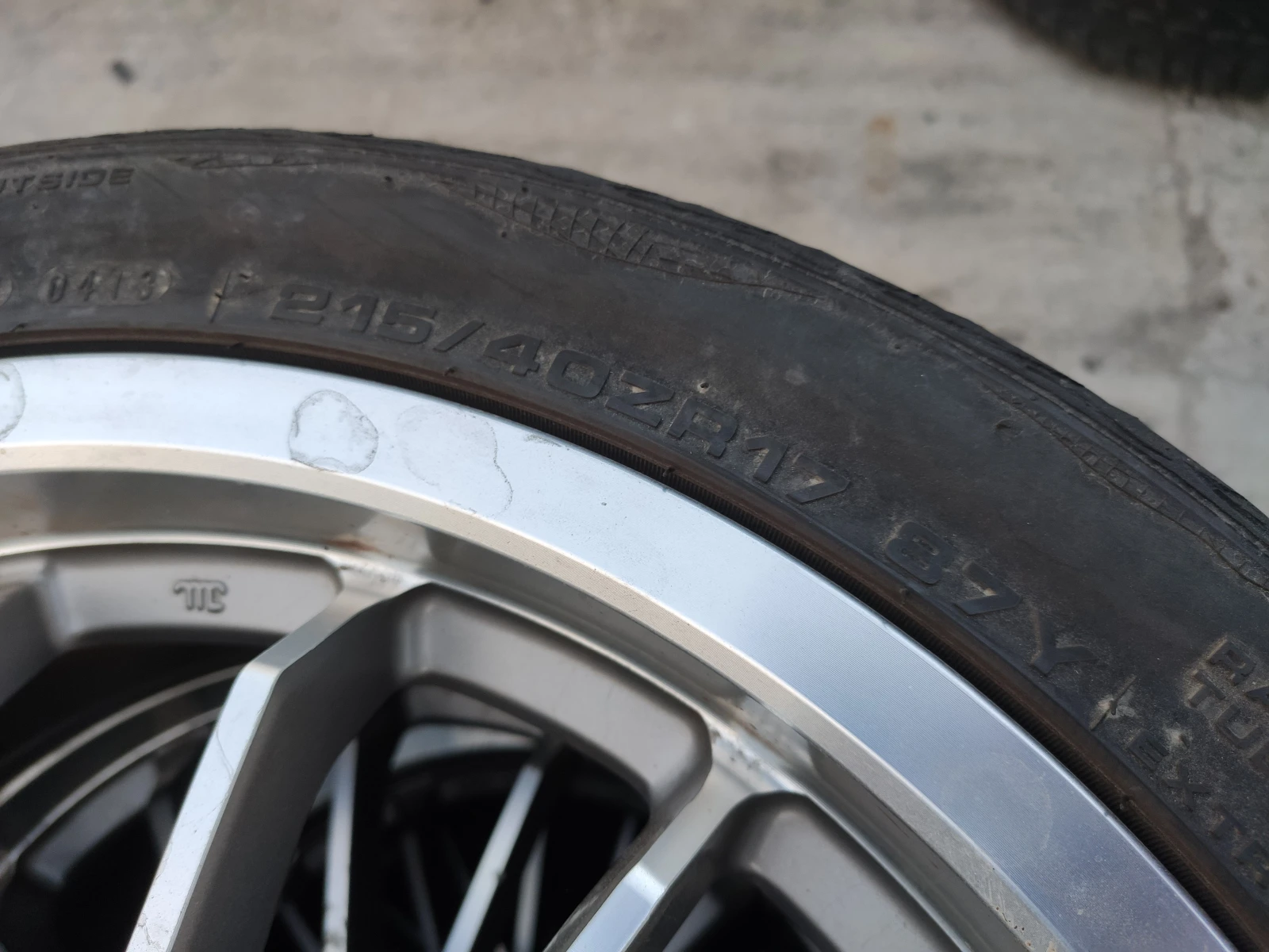  215/40R17 | Mobile.bg   8