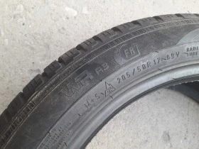 Гуми Зимни 205/50R17, снимка 7 - Гуми и джанти - 45863950