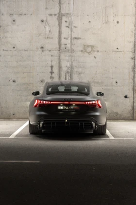 Audi E-Tron GT quattro B&O Carbon Laser lights, снимка 17
