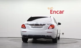 Mercedes-Benz E 300 BURMESTER* ОБДУХВАНЕ* ХЕДЪП* ДИСТРОНИК* 360КАМЕРА*, снимка 4