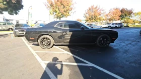 Dodge Challenger R/T* Alpine 6-speaker* Bluetooth* Keyless* Камера - [5] 