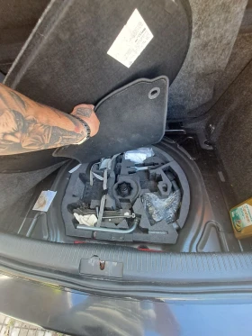 VW Golf - 2900 € / 5671.91 лв. - 24136789 10