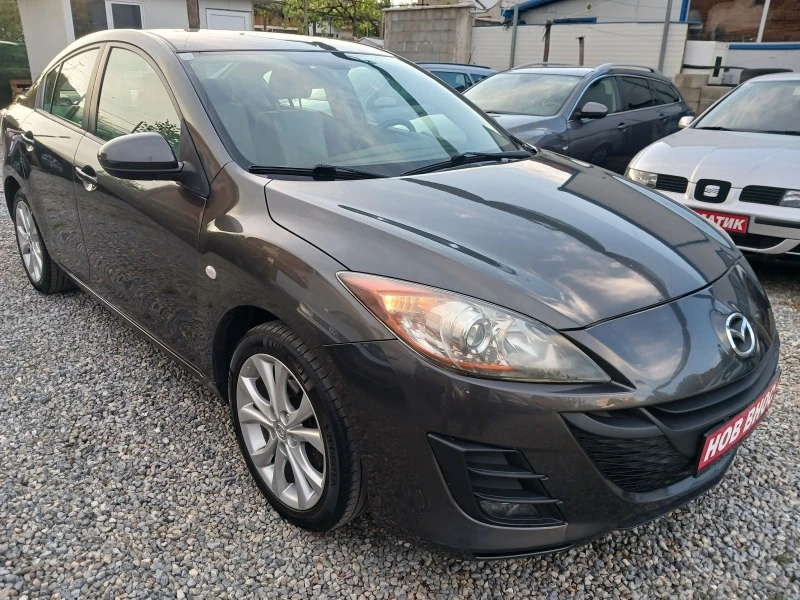 Mazda 3 1.6 * SEDAN, снимка 3 - Автомобили и джипове - 47235224