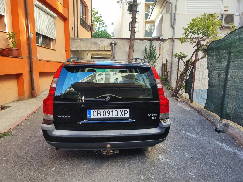 Volvo V70 2.4 АГУ, снимка 4 - Автомобили и джипове - 46772100