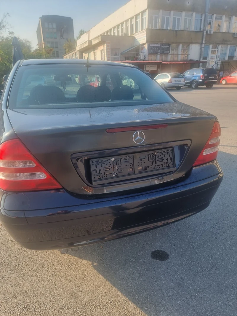 Mercedes-Benz C 180 1800, снимка 4 - Автомобили и джипове - 47963480