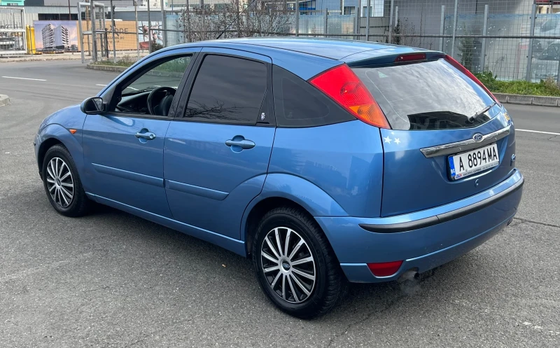 Ford Focus 1.6 Бензин/Газ 2004г, снимка 4 - Автомобили и джипове - 48816502