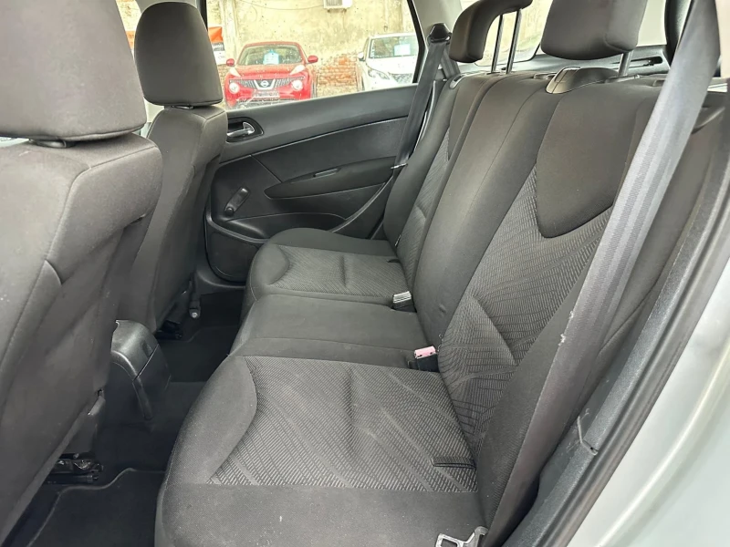 Peugeot 308 1.6HDI 92kc, снимка 15 - Автомобили и джипове - 49766642