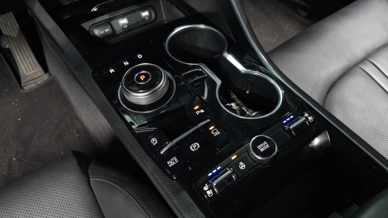 Kia K5 2.0 NOBLESSE autogeorge.com, снимка 8 - Автомобили и джипове - 51903286