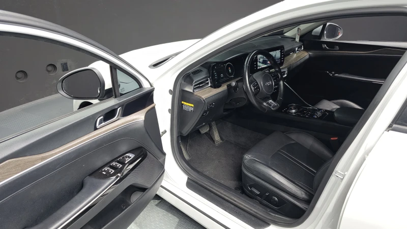 Kia K5 2.0 NOBLESSE autogeorge.com, снимка 10 - Автомобили и джипове - 51903286
