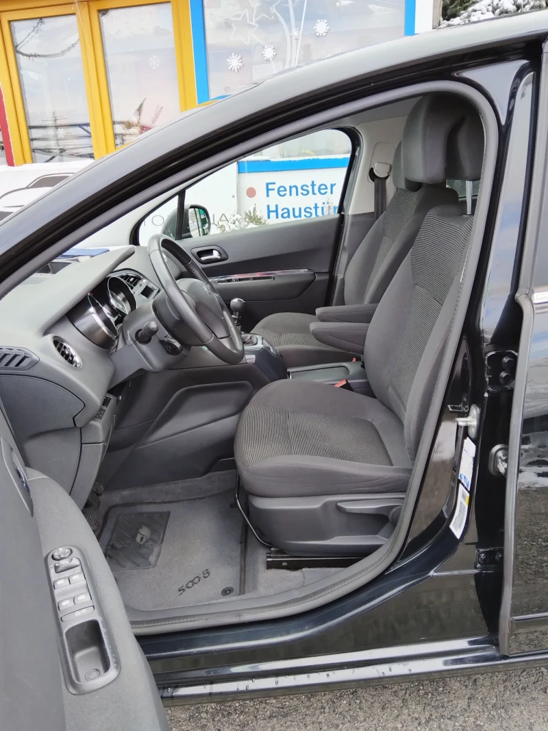 Peugeot 5008 2 .D .7места FUL EKSTRI сервизна книжка, снимка 16 - Автомобили и джипове - 52361391